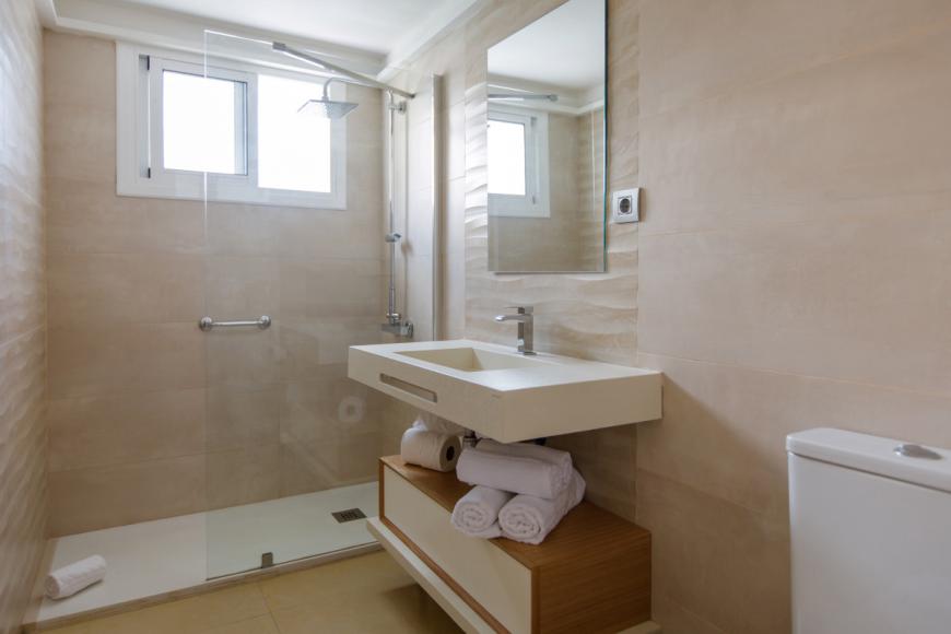 2 Sterne Hotel: Apartamentos Africana - Playa del Ingles, Gran Canaria (Kanaren), Bild 10
