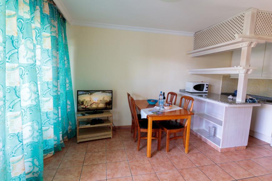 2 Sterne Hotel: Alsol Nogal - Adults Only - Playa del Ingles, Gran Canaria (Kanaren), Bild 3