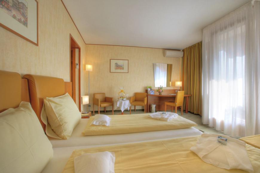3 Sterne Familienhotel: Delfino - Lugano, Tessin, Bild 5