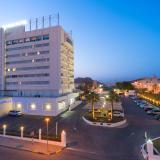 Al Falaj Hotel, Bild 1