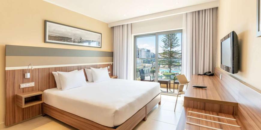 4 Sterne Familienhotel: DoubleTree by Hilton Malta (ex. Dolmen) - Qawra, Malta, Bild 6