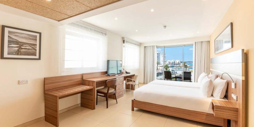 4 Sterne Familienhotel: DoubleTree by Hilton Malta (ex. Dolmen) - Qawra, Malta, Bild 7