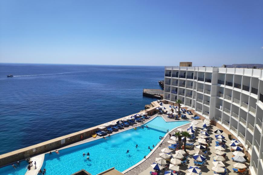 4 Sterne Familienhotel: Paradise Bay Resort Hotel - Cirkewwa, Malta