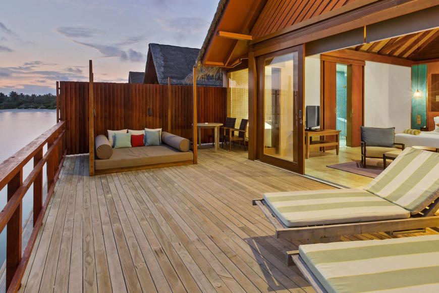 5 Sterne Hotel: Furaveri Island Resort & Spa - Raa Atoll, Raa & Baa Atoll