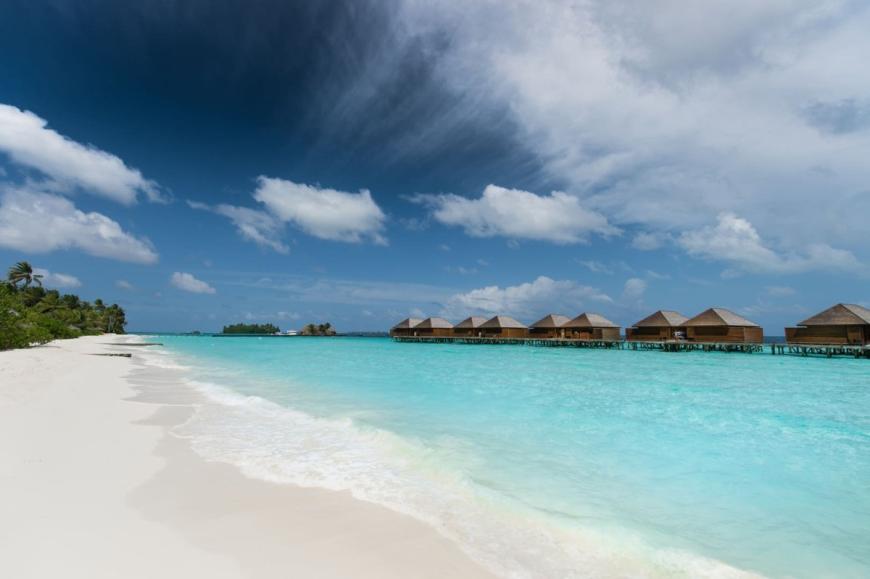 4 Sterne Hotel: Veligandu Island Resort & Spa - Veligandu Island (Rasdhoo Atoll), Ari Atoll (Nord & Süd), Bild 2
