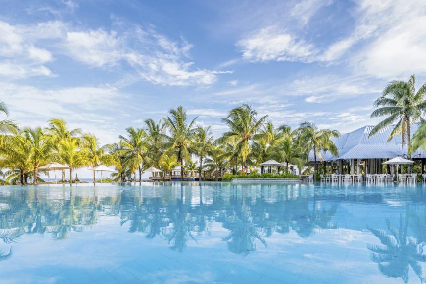 4.5 Sterne Hotel: Victoria for 2 Beachcomber Resort & Spa - Adults Only - Pointe aux Piments, Nordküste Mauritius, Bild 2