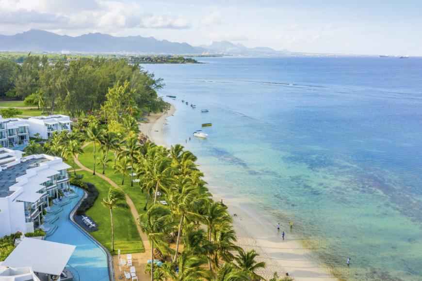 4.5 Sterne Hotel: Victoria for 2 Beachcomber Resort & Spa - Adults Only - Pointe aux Piments, Nordküste Mauritius, Bild 3
