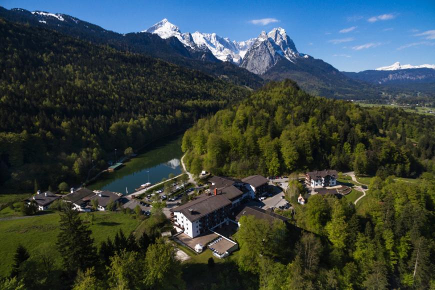 4 Sterne Hotel: Riessersee Hotel Resort - Garmisch-Partenkirchen, Bayern