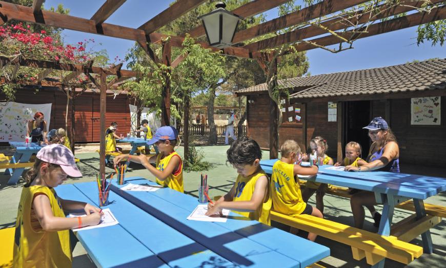 4 Sterne Familienhotel: Iberostar Waves Club Cala Barca - Porto Petro, Mallorca (Balearen), Bild 10