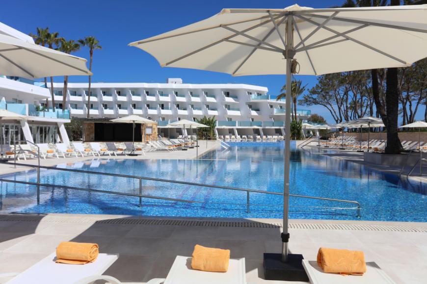 4 Sterne Familienhotel: Iberostar Waves Playa de Muro - Playa de Muro, Mallorca (Balearen), Bild 2