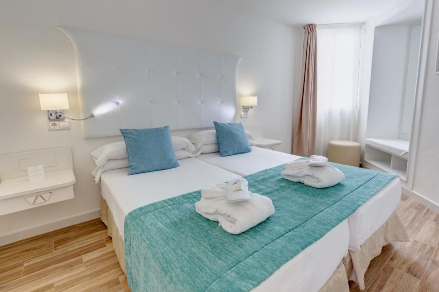 4 Sterne Familienhotel: Fergus Style Cala Blanca Suites - Santa Ponsa, Mallorca (Balearen), Bild 5