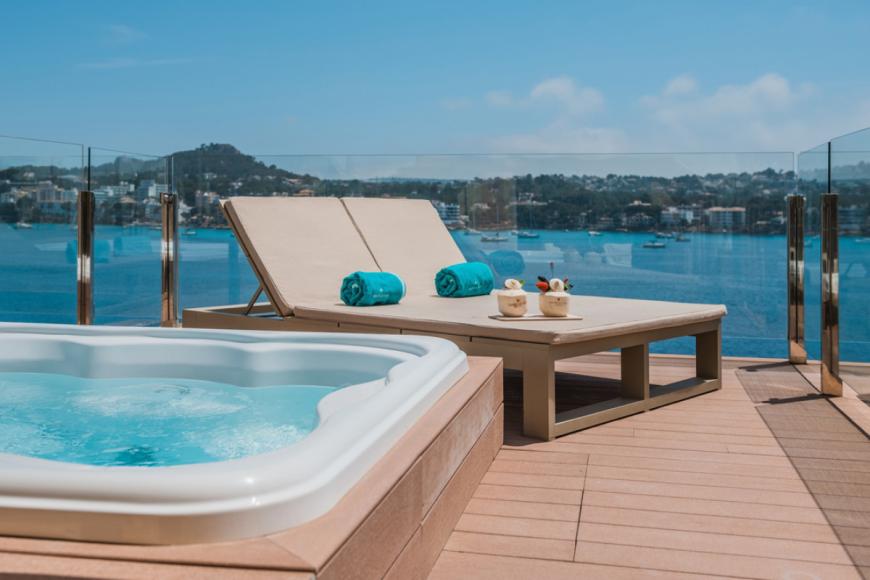 4 Sterne Hotel: Iberostar Selection Jardin del Sol Suites - Adults only - Costa de la Calma, Mallorca (Balearen), Bild 8