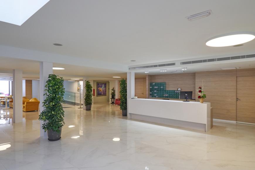 4 Sterne Hotel: Paguera Beach - Paguera, Mallorca (Balearen), Bild 2