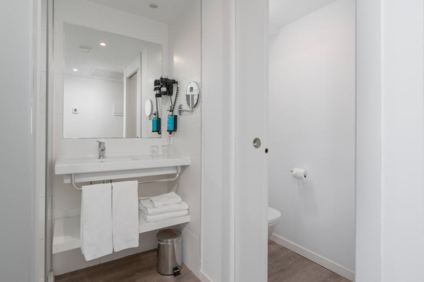 4 Sterne Familienhotel: Alua Leo - Can Pastilla, Mallorca (Balearen), Bild 8