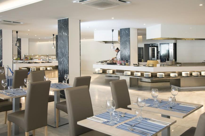 4 Sterne Familienhotel: Alua Leo - Can Pastilla, Mallorca (Balearen), Bild 4