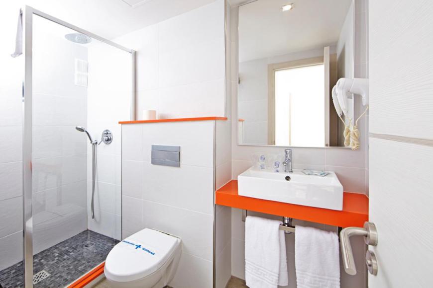 2 Sterne Hotel: Ahoi Urban Beach - Arenal, Mallorca (Balearen), Bild 9