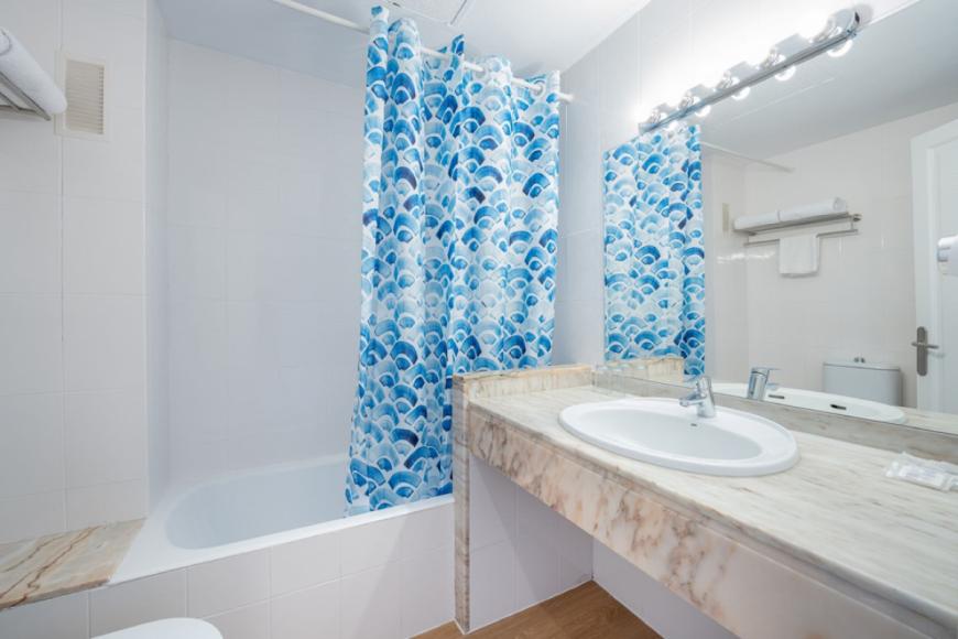 3 Sterne Familienhotel: Globales Isabel - Cala Bona, Mallorca (Balearen), Bild 7