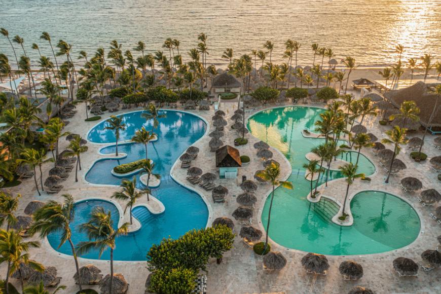 5 Sterne Familienhotel: Iberostar Waves Dominicana - Punta Cana / Bavaro, Osten Dom. Rep.