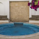 Canvas by Mitsis Petit Palais, Bild 2