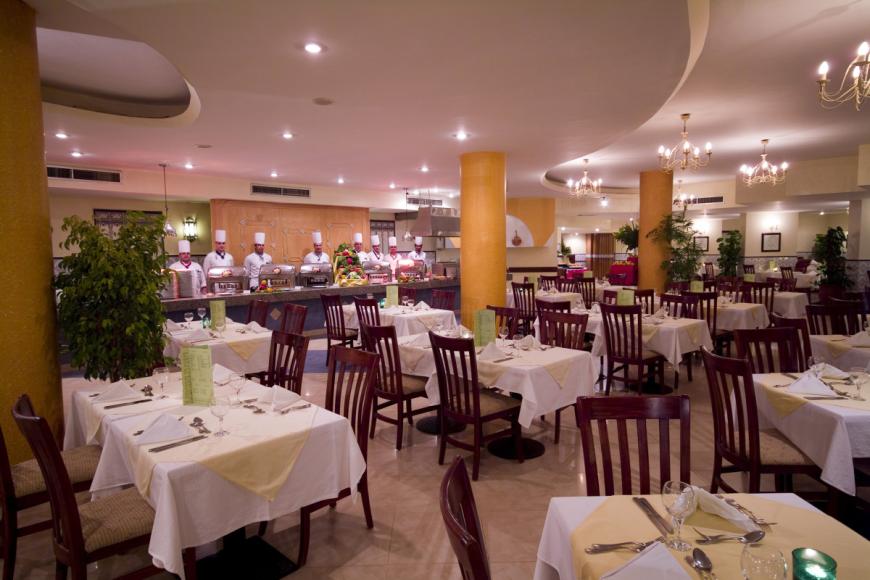 4 Sterne Hotel: Flamenco Beach & Flamenco Resort - El Quseir, Rotes Meer, Bild 6