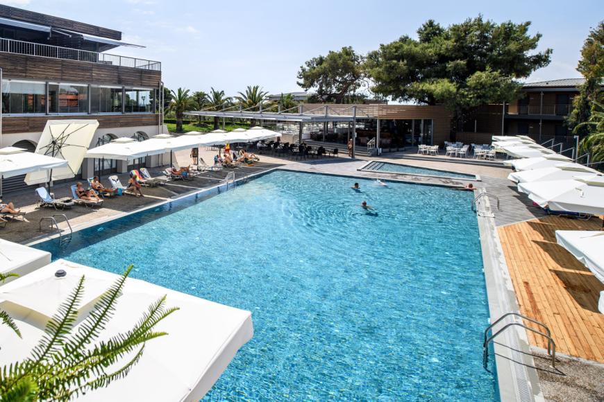 4 Sterne Familienhotel: Blue Dolphin - Metamorphosis, Chalkidiki