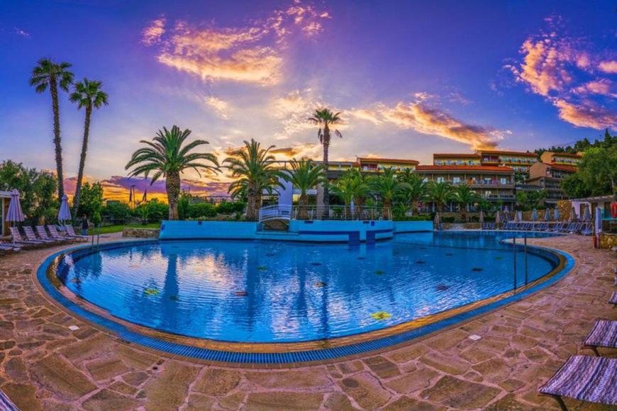 4 Sterne Familienhotel: Lagomandra Hotel & Spa - Neos Marmaras, Chalkidiki, Bild 2