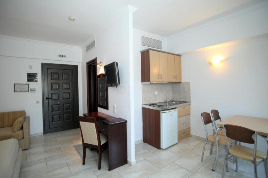 3 Sterne Hotel: Naias Beach Hotel - Hanioti, Chalkidiki, Bild 10