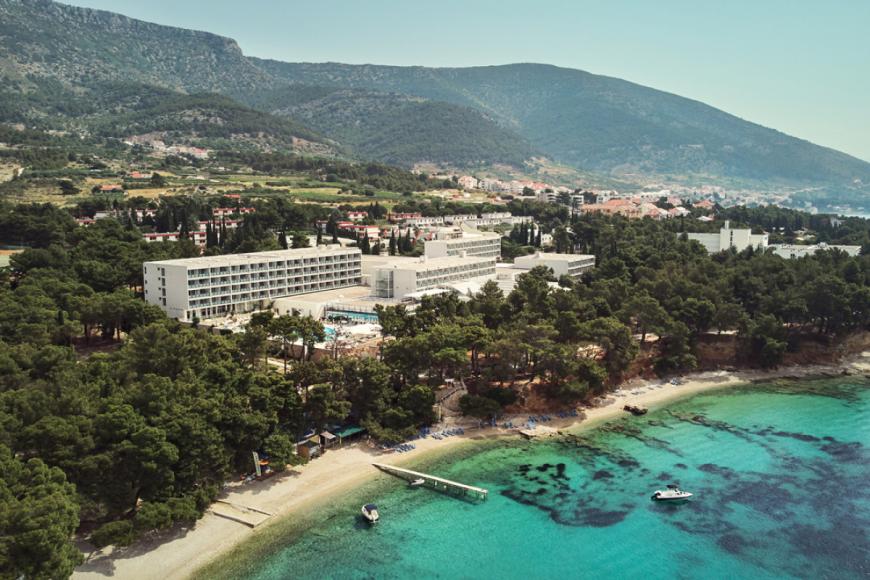 4 Sterne Familienhotel: Bluesun Hotel Elaphusa - Bol (Insel Brac), Insel Brac