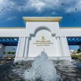 Renaissance Golden View Beach, Bild 10