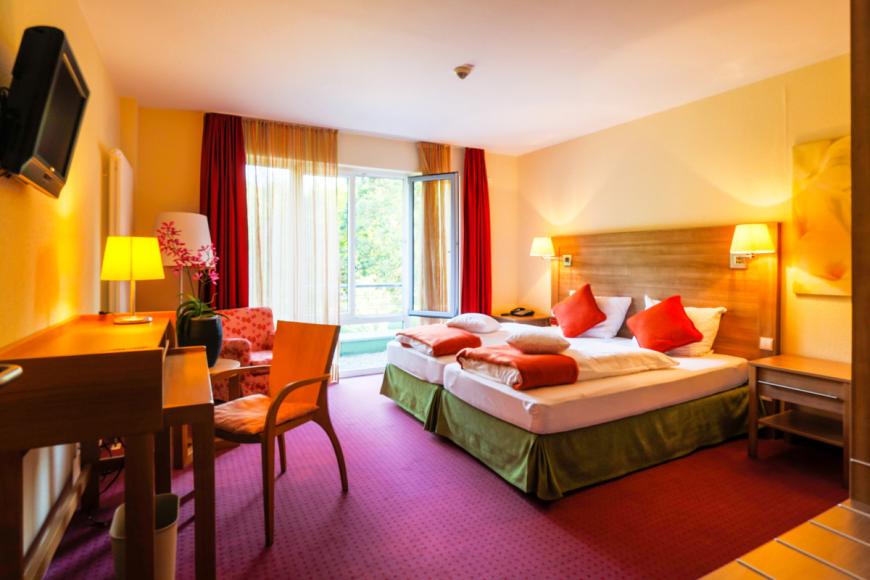 4 Sterne Hotel: Nashira Kurpark Hotel Bad Herrenalb - Bad Herrenalb, Schwarzwald, Bild 2