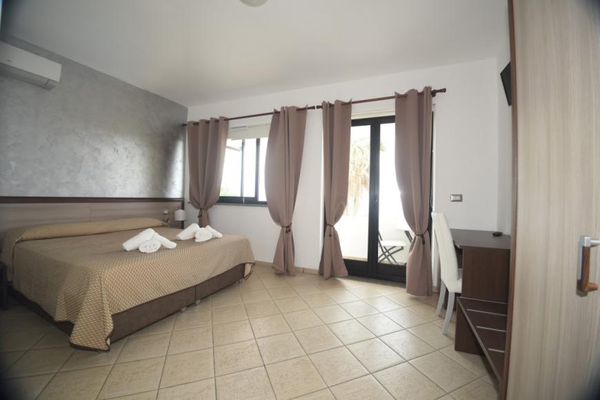 3 Sterne Hotel: Pineta Petto Bianco - Ricadi, Kalabrien, Bild 8