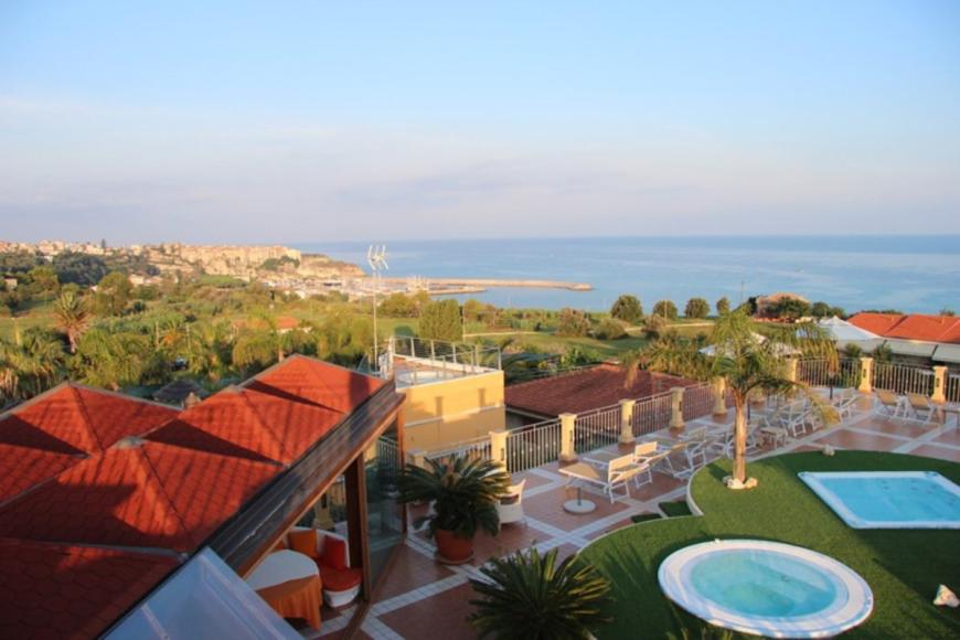 4 Sterne Hotel: Hotel Residence Piccolo - Parghelia, Kalabrien