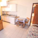 Bambi - Adults Only, Bild 5