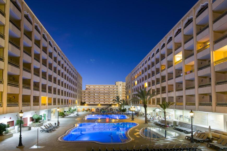 3 Sterne Familienhotel: KN Columbus Aparthotel - Playa de las Americas, Teneriffa (Kanaren), Bild 3