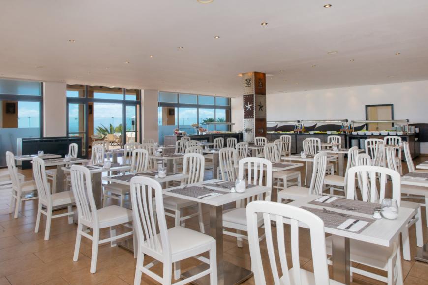 4 Sterne Familienhotel: Iberostar Waves Bouganville Playa - Playa de las Americas, Teneriffa (Kanaren), Bild 5