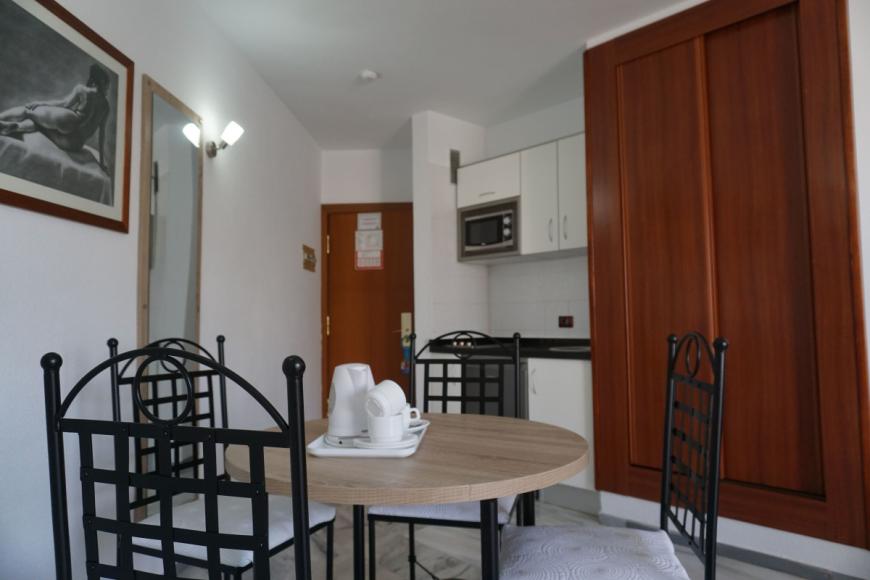 3 Sterne Hotel: Las Piramides Resort - Playa de las Americas, Teneriffa (Kanaren), Bild 10