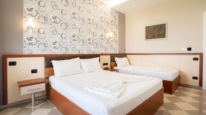 4 Sterne Hotel: Ylli i Detit - Durres, Durres, Bild 5