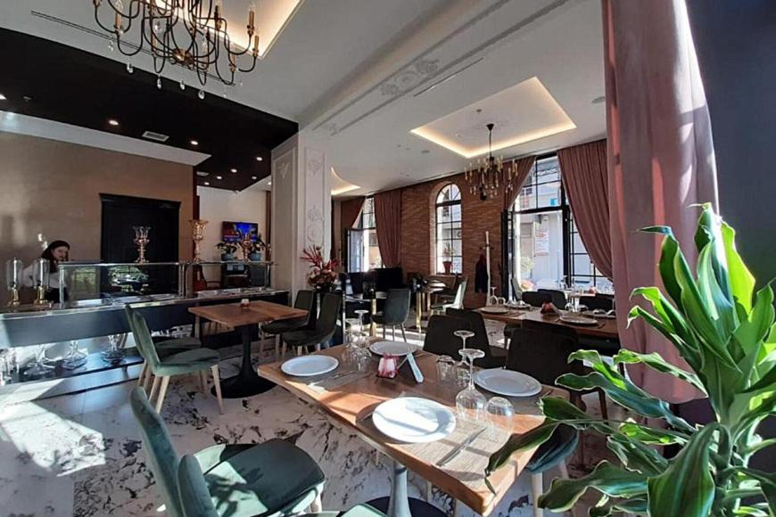 3 Sterne Familienhotel: Hotel Kloest - Durres, Durres, Bild 2