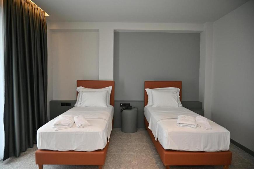 4 Sterne Hotel: Adria Palace Hotel - Durres, Durres, Bild 10