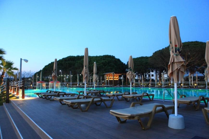 3.5 Sterne Hotel: Hotel Grint - Golem, Tirana, Bild 10