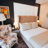 Flower Hotel, Bild 8