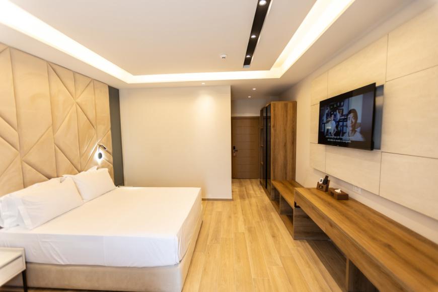 5 Sterne Hotel: FAFA Aqua Palace Resort & Spa - Golem, Tirana, Bild 2