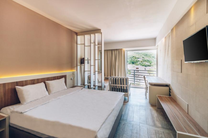 4 Sterne Familienhotel: Carine Hotel Delfin - Bijela, Montenegrinische Adriaküste, Bild 5