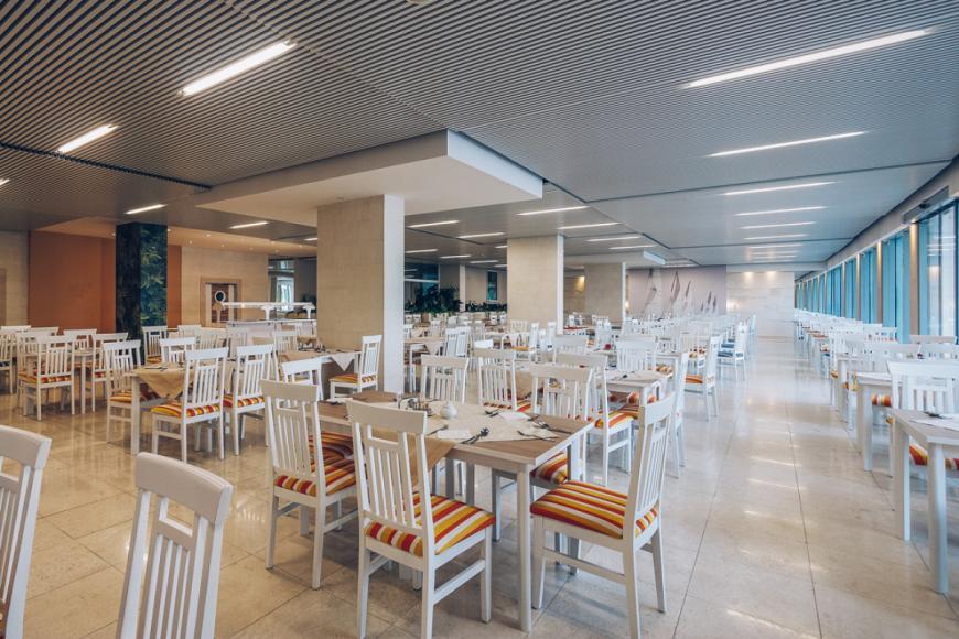 4 Sterne Familienhotel: Carine Hotel Delfin - Bijela, Montenegrinische Adriaküste, Bild 7