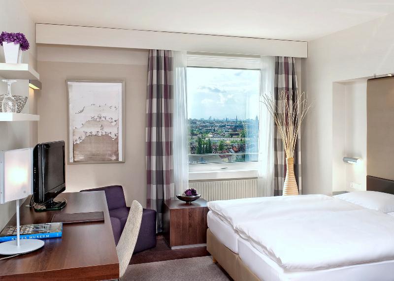 4 Sterne Hotel: Estrel Berlin - Berlin, Berlin, Bild 6