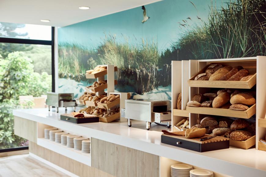 4 Sterne Familienhotel: Iberostar Waves Royal Andalus - Novo Sancti Petri, Costa de la Luz (Andalusien), Bild 10