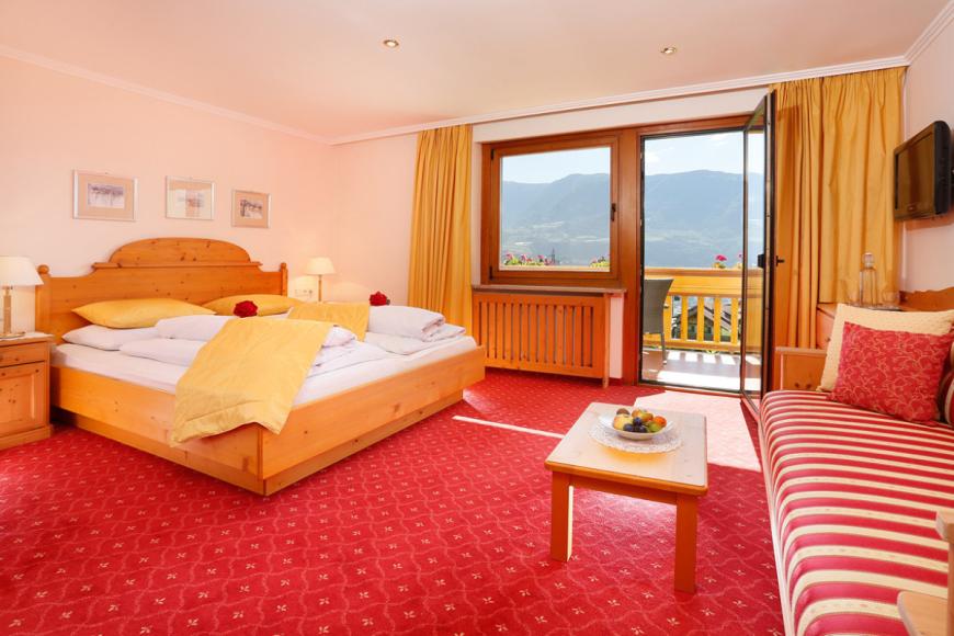 4 Sterne Hotel: Landhaus Hotel Kristall - Marling, Südtirol, Bild 2