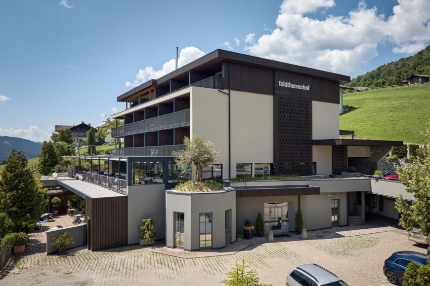 3 Sterne Familienhotel: Panorama Wellnesshotel Feldthurnerhof - Feldthurns, Südtirol