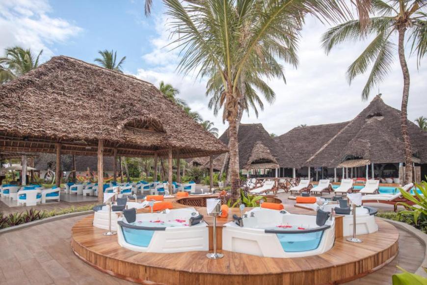 4 Sterne Hotel: Kiwengwa Beach Resort - Kiwengwa, Sansibar, Bild 3