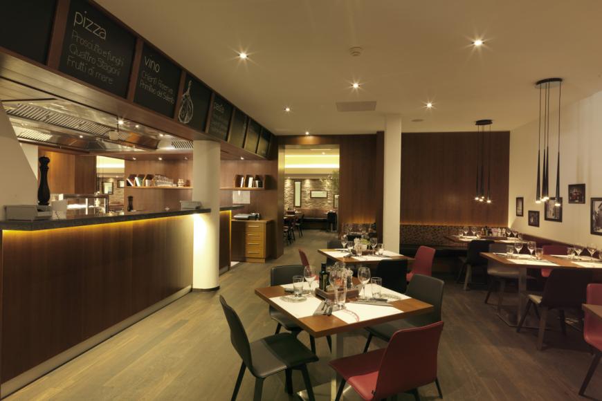 4 Sterne Hotel: Swiss Holiday Park - Morschach, Schwyz, Bild 7